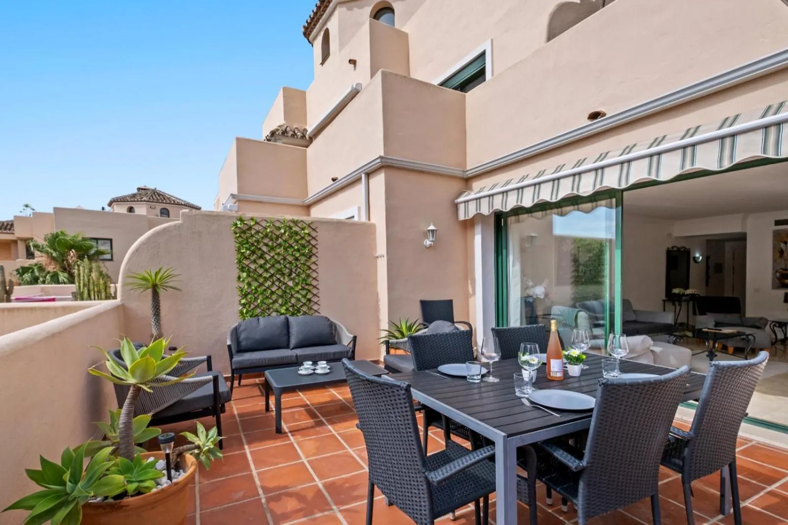 דירה Spacieux Appartement A מארבלה